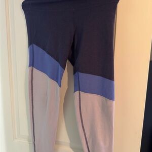 Old Navy Women’s Colorblock Leggings - size M